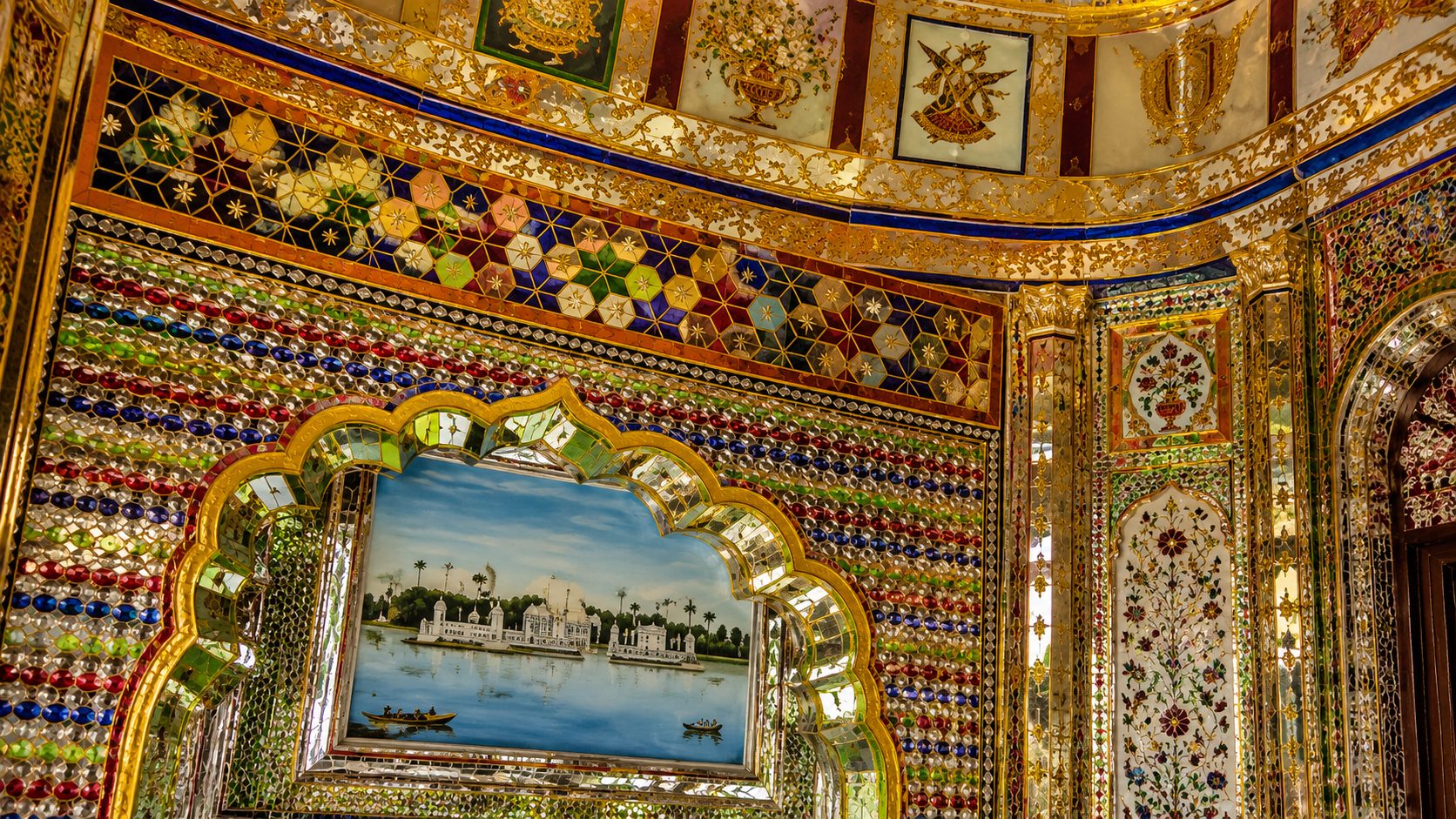 Glass Temple of Kothamangalam gallery 4