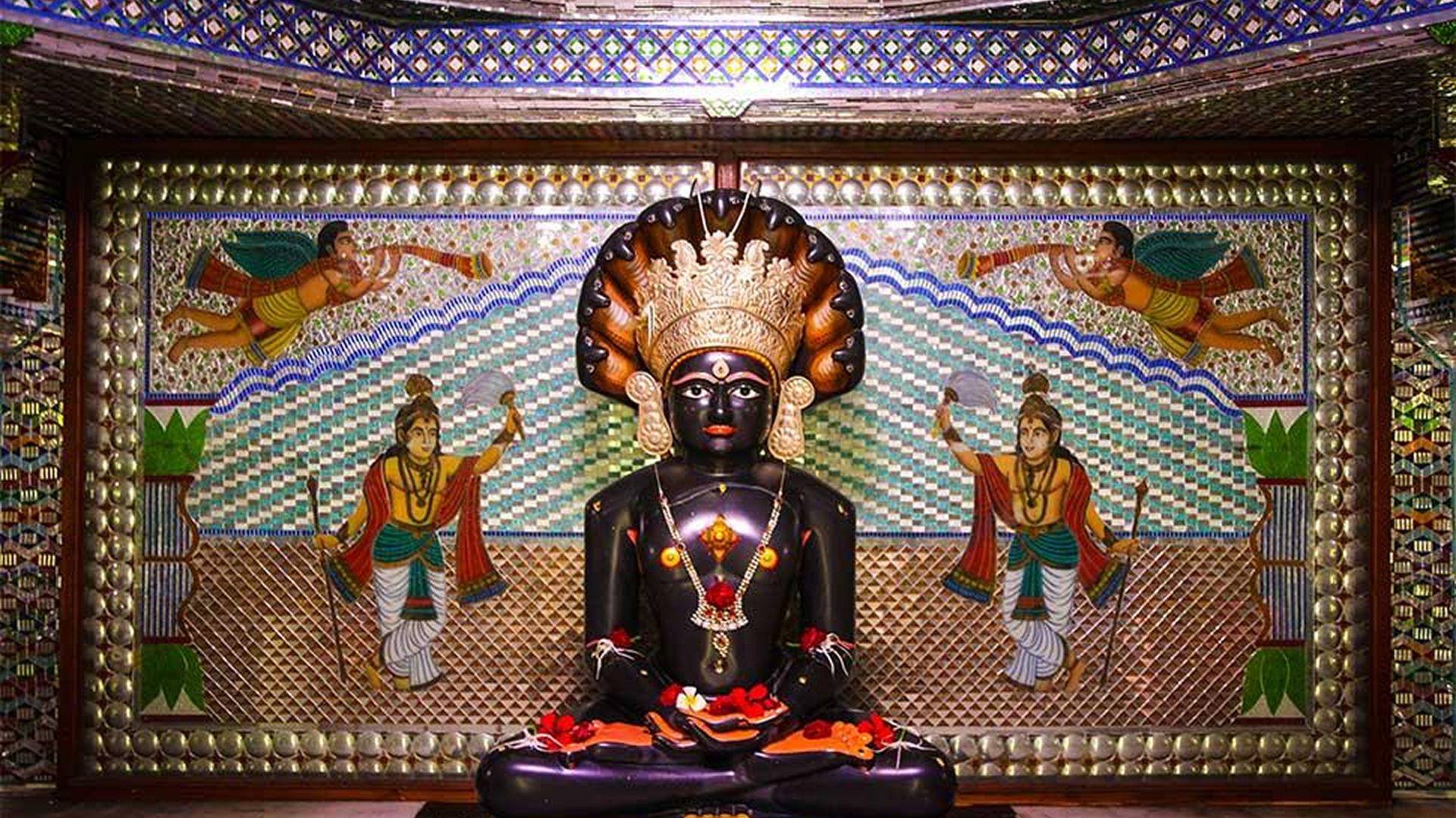 Glass Temple of Kothamangalam gallery 5