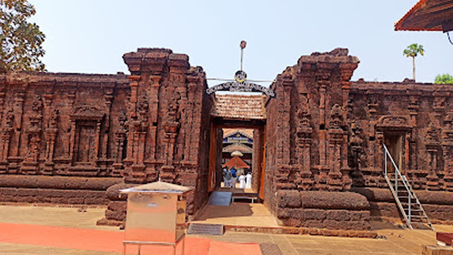 Sree Rajarajeshwara Temple gallery 2