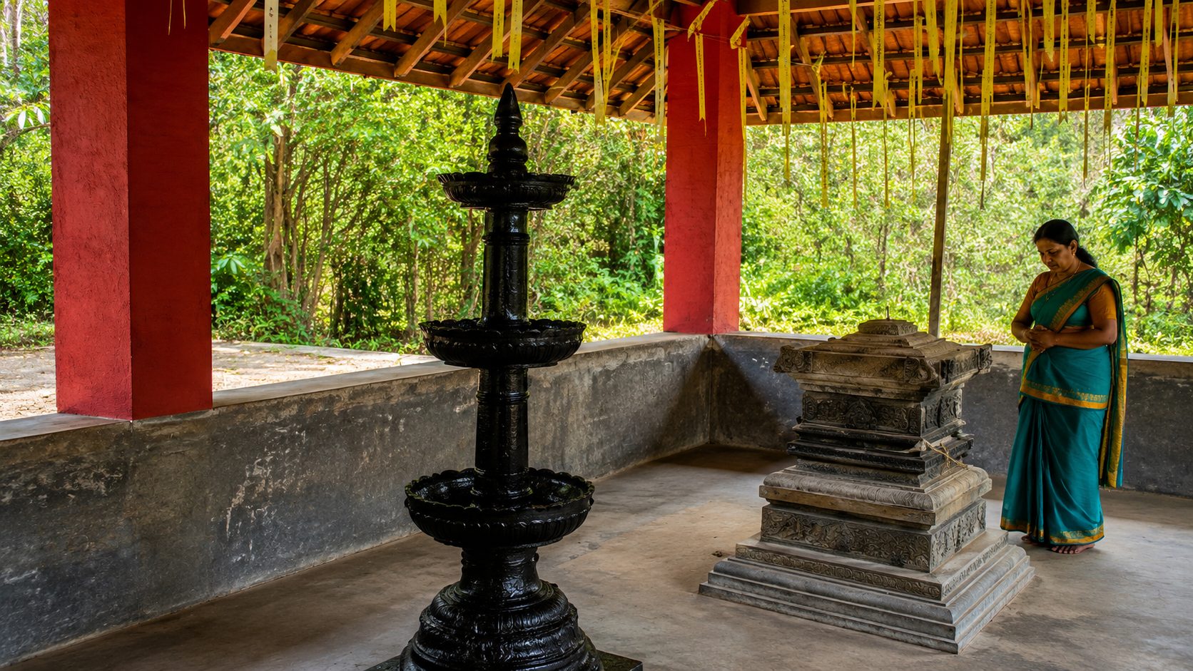 Sree Thrikkaipetta Shiva Temple gallery 2