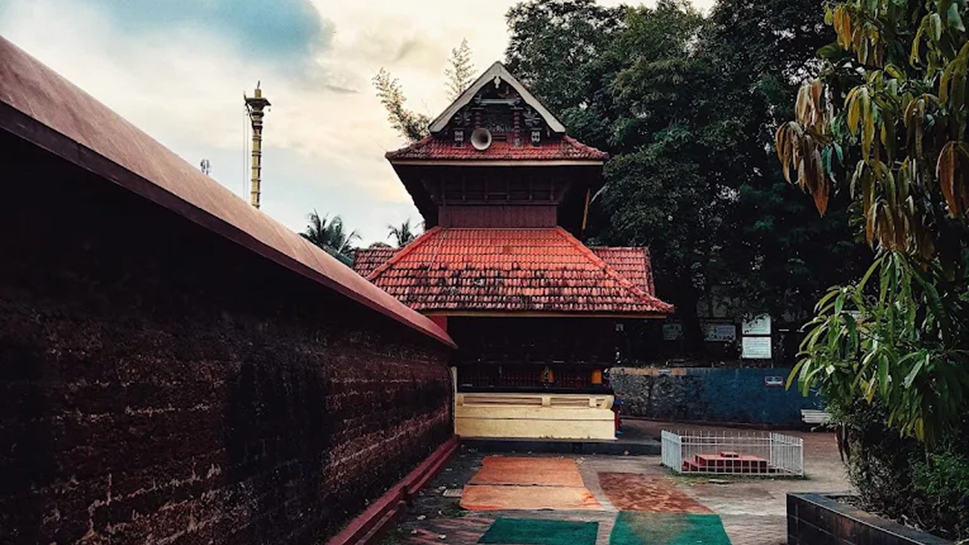 Sree Valayanad Devi Temple gallery 2