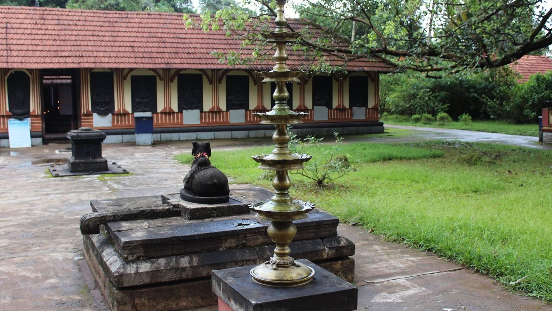 Thrissilery Mahadeva Temple gallery 3